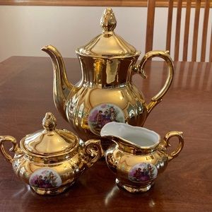 Vintage Coffee Set by Original Arnart Creation.